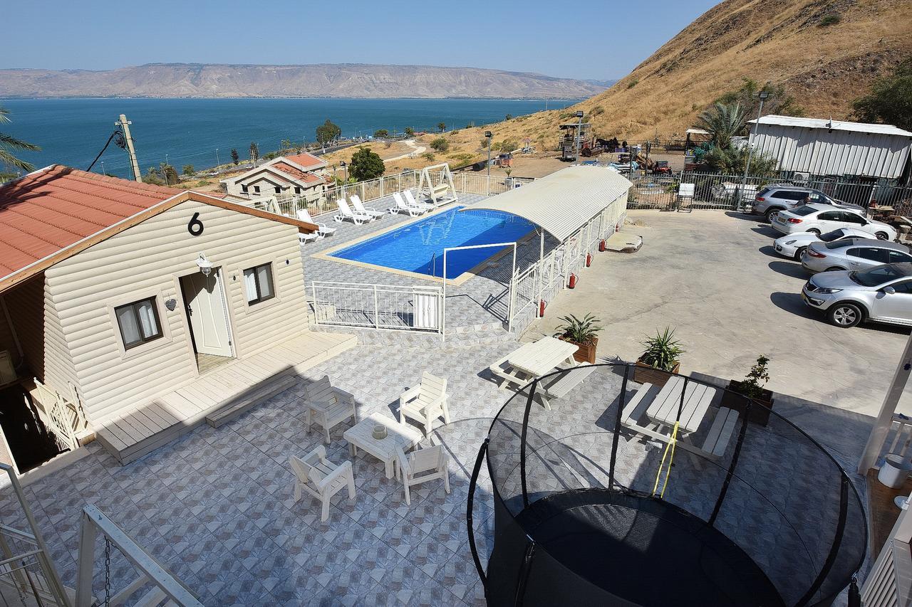 אחוזת חוף כנרת Kinneret Village Tiberíades Exterior foto